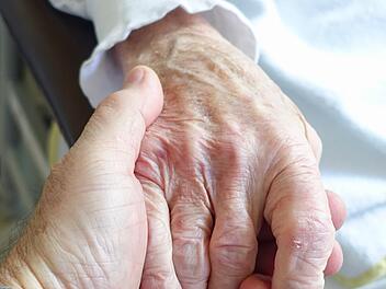 Bad Br&uuml;ckenau: Pflegest&uuml;tzpunkt l&auml;dt zu kostenloser Beratung ein - Termin und Infos