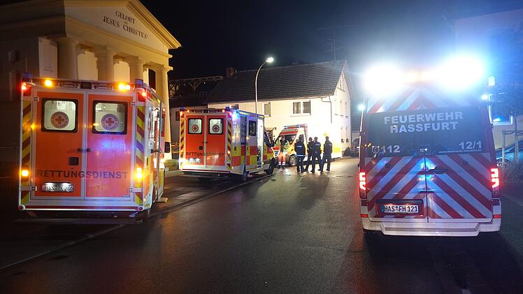 Junge Eltern nach Gas-Austritt in Ha&szlig;furter Wohnhaus in Lebensgefahr