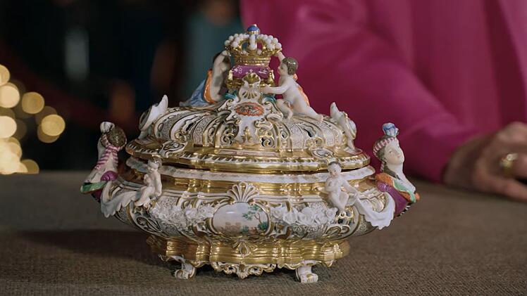 Für 11.200 Euro wird das Drüselkästchen letztlich verkauft.