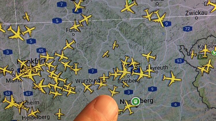 Da ist was los über Bamberg: Momentaufnahme, Donnerstag, 15.26 Uhr.   Quelle: planetfinder.net