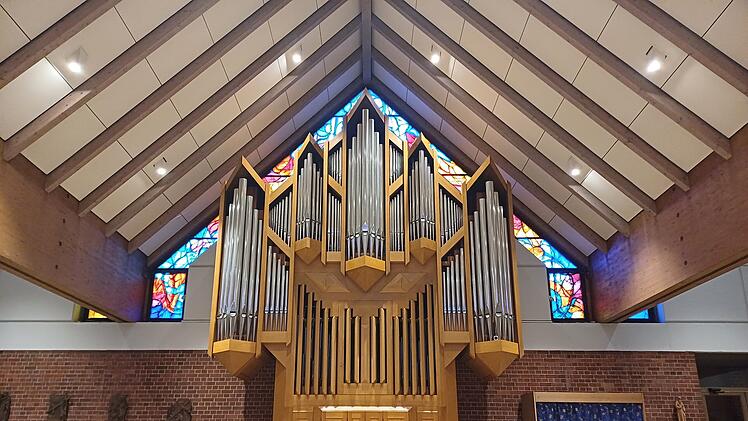Städtische Musikschule Bamberg lädt zu vorweihnachtlichem Konzert