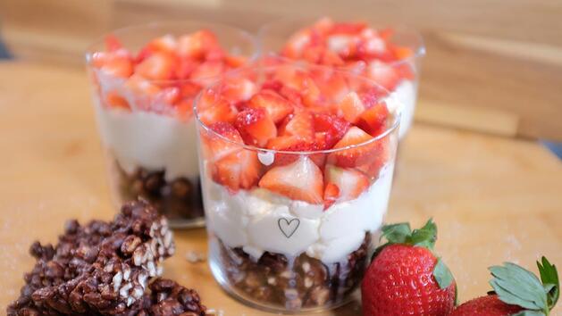 fruchtiges-schichtdessert.jpg