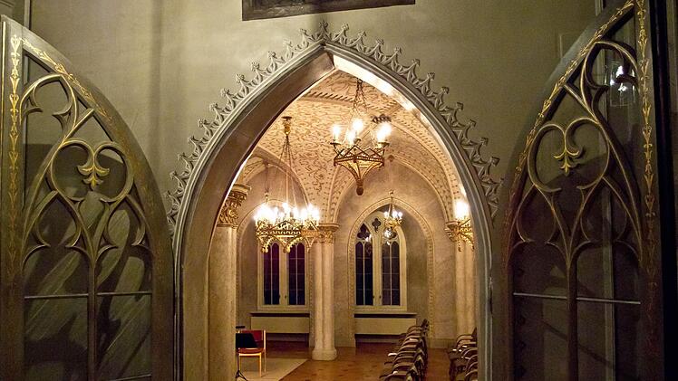 Blick in den Marmorsaal von Schloss Rosenau.Foto: Jochen Berger