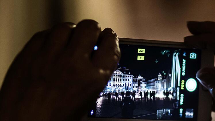 Impressionen vom CC-Fackelzug und er Mahnstunde auf dem Coburger Markt.Foto: Jochen Berger