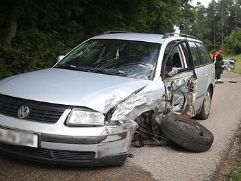 Zwei Verletzte bei Unfall durch betrunkenen Fahrer im Kreis Ansbach