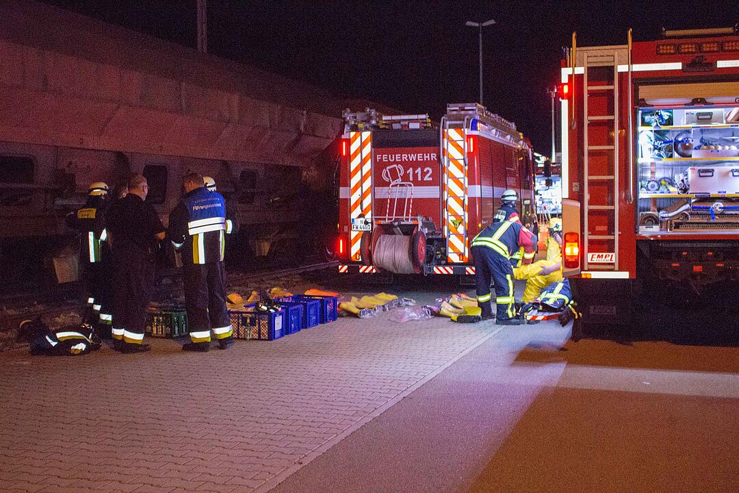 Großeinsatz in Nürnberg: Mitarbeiter hören Babygeschrei aus Pressmüll-Container