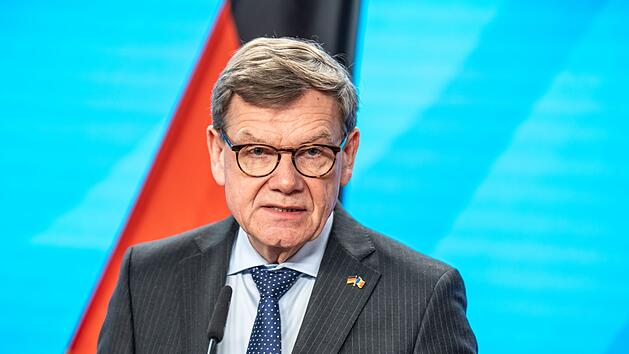 Au&szlig;enminister Wadephul empf&auml;ngt Moldaus Amtskollegen