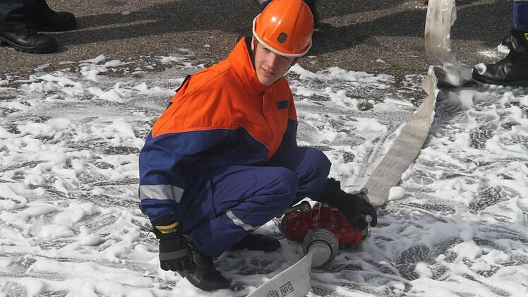 Jugendfeuerwehr im Einsatz Foto: Michael Busch
