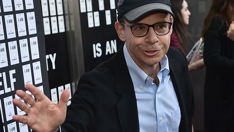 Auf der Leinwand war Rick Moranis seit mehr als 20 Jahren nicht mehr zu sehen, er kehrt aber bald in seiner Kultrolle als Lord Helmchen in "Spaceballs 2" zurück.