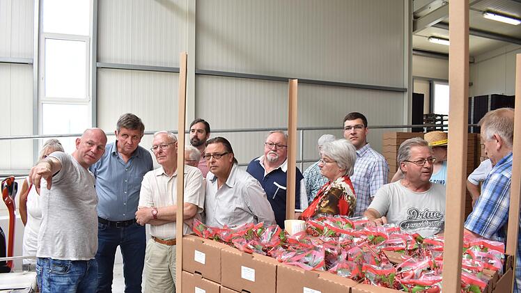 Verpackt für die Supermärkte Foto: Petra Malbrich