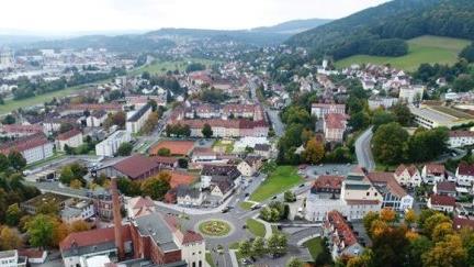 So wird der Verkehrsknoten am Krankenhausberg in der Blaich in ein paar Jahren aussehen.  Visualisierung: Stadt Kulmbach
