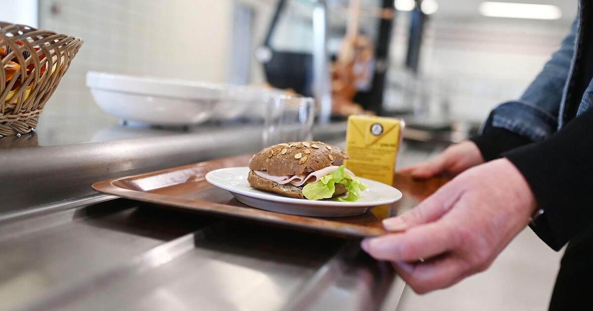 Canteen ranking: Cult classic celebrates cautious comeback