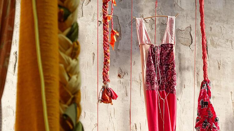 Am 30. September beendet Edina Thern mit ihrer Aktion "Zopf ab" das diesjährige Spinnalto-Festival.