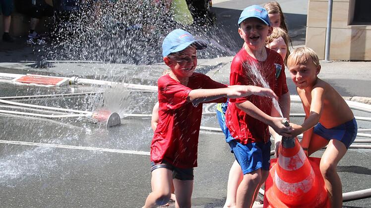 Wasser marsch! Foto: Matthias Einwag