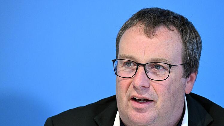 NRW-Verkehrsminister Krischer