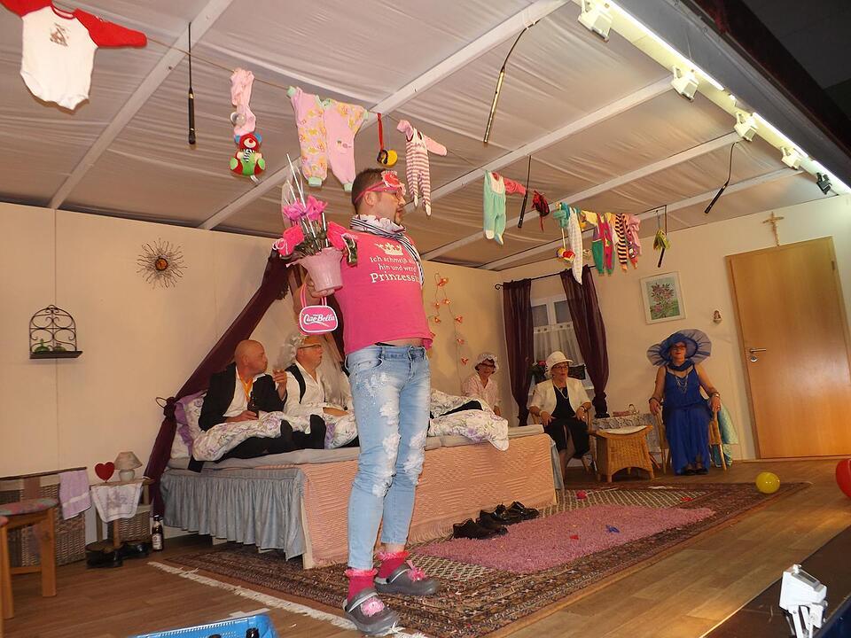 07.11.2016 Theatergruppe Gerach spielt >Die Nacht der Nächte!<