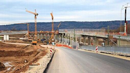 Nördlich von Breitengüßbach wird noch kräftig gebaut.