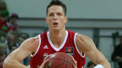 Small Forward: Casey Jacobsen