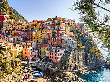 In Italien treffen malerische Orte auf atemberaubende Natur - im Urlaub solltest du jedoch auf einige Gepflogenheiten achten.