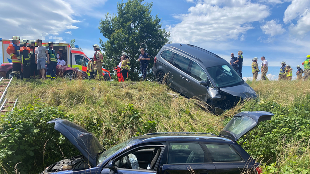 Gl&uuml;ck im Ungl&uuml;ck: Schwerer Verkehrsunfall auf B303 bei Himmelkron