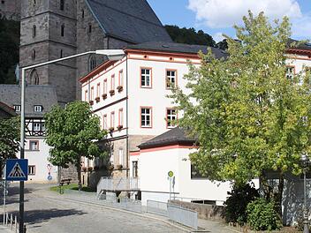 Neukonzeption: Die Obere Schule wird mit einer Übergangszeit in eine reine Ganztagsschule umgewandelt. Darüber sind am Dienstagabend die Eltern informiert worden. Foto: Stephan Tiroch