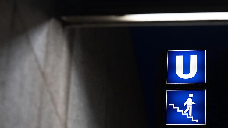 M&uuml;nchen: Mann stirbt bei Ungl&uuml;ck in U-Bahn-Station Therese-Giehse-Allee