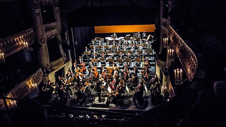 Impressionen vom Sinfoniekonzert im Landestheater CoburgFoto: Jochen Berger