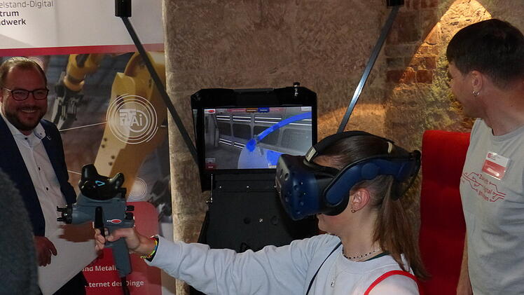 Coburg: Erster Pop-Up-Store am Markplatz - Jugendberufsagentur stellt Ausbildungen vor