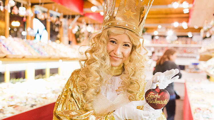 Kuriose US-Christkindlesmarkt-Kopie sorgt für Begeisterung - mit Nürnberger Bratwurst und Glühwein