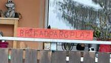 Klare Sache: Vor diesem Geländer befindet sich ein Privatparkplatz.  Foto: Leo Hühnlein