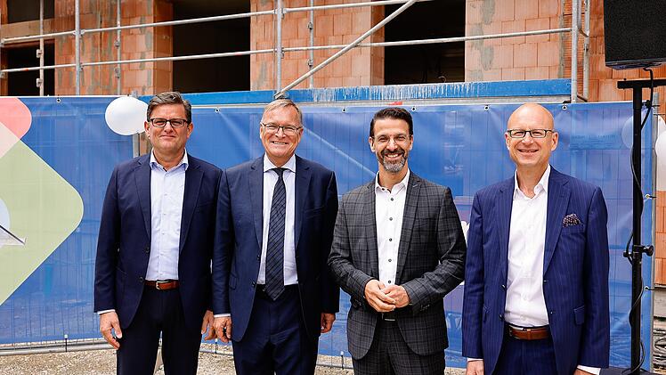 Bamberg: Richtfest für neues Wohnquartier "Lagarde 8" - Rohbau von 145 Wohnungen fertig