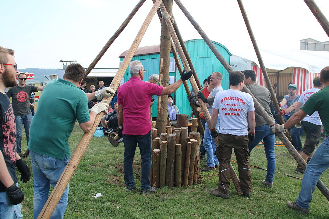 Walberla-Fest 2018: Bieranstich und Baumstellen auf dem Walberla