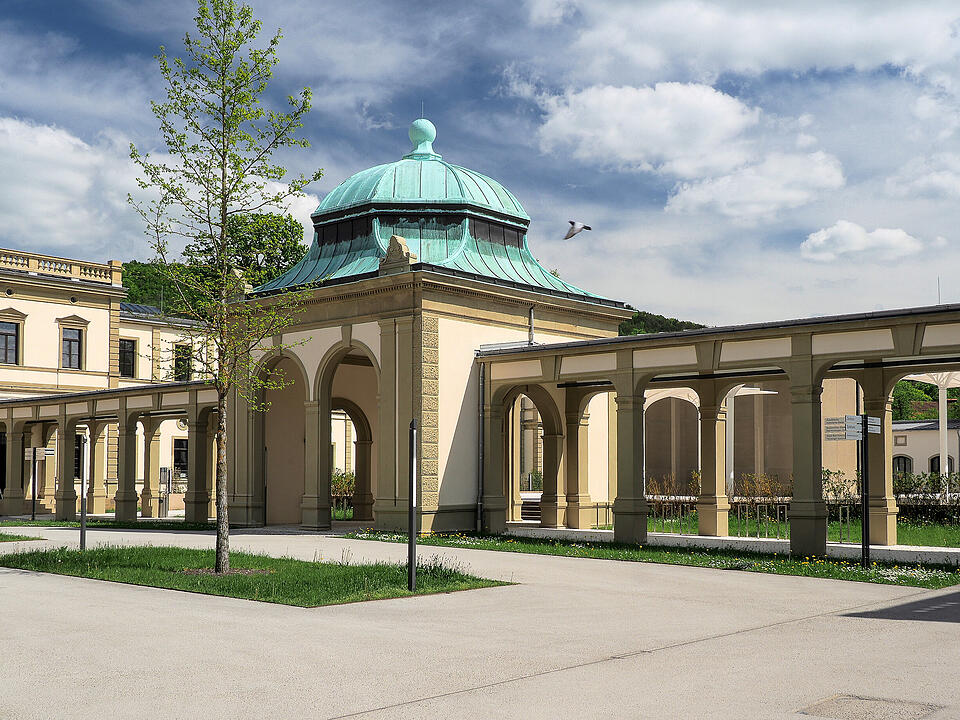 Das historische Behördenzentrum Luitpoldbad Bildergalerie
