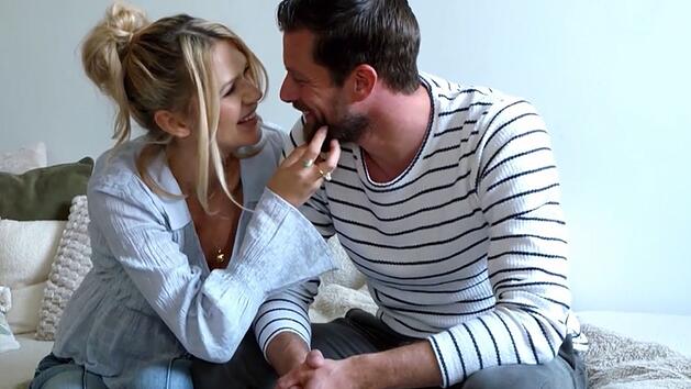 Sara Kulka ist wieder frisch verliebt! Ihren neuen Freund stellte sie nun erstmals im TV vor.