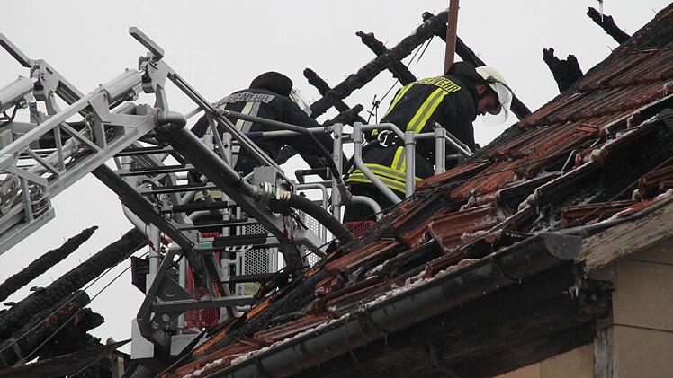 Der Brand an der Schwarzen Pfütze war ein Großeinsätz, bei dem auch die Oerlenbacher Feuerwehr stark gefordert war. Foto: Archiv/Heike Beudert