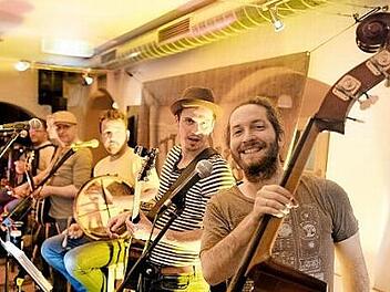 "Paddy's Last Order" spielen in der Herzobar.  Foto: privat