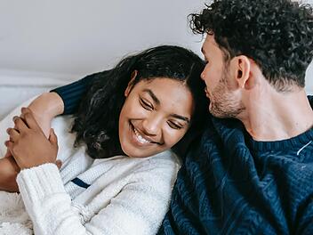 Mit diesen Tipps den Partner oder die Partnerin vom Kuscheln &uuml;berzeugen&nbsp;