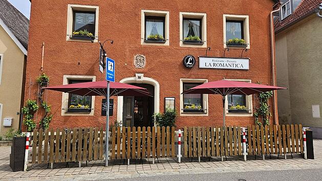 Au&szlig;enansicht des Restaurants La Romantica in Pegnitz.