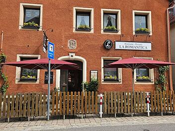 Au&szlig;enansicht des Restaurants La Romantica in Pegnitz.