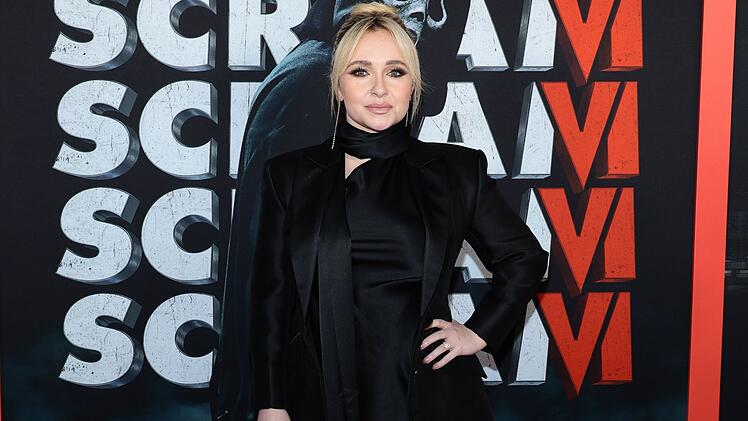 Wenige Monate vor ihrem Tod ver&ouml;ffentlichte Hayden Panettiere ihre Autobiographie.