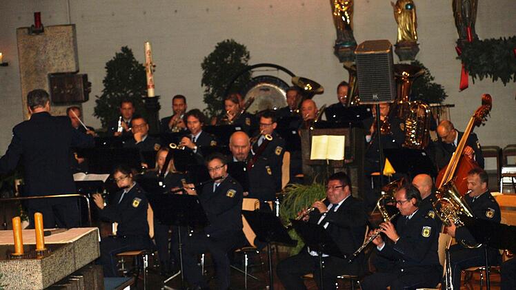 Das Konzert des Bundespolizeiorchesters in Oerlenbach war ein großer Erfolg. Foto: Geiger