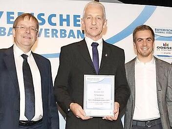 Rainer Koch, Robert Ott und Philipp Lahm (v. l.) Foto: p
