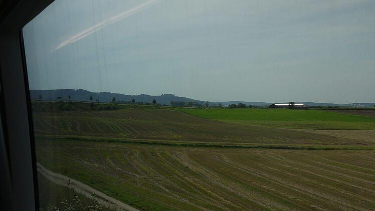 Schnell schauen: der Blick auf die Veste Coburg. Foto: Berthold Köhler