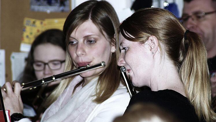 Die Eschenbacher Musikanten, die inzwischen über vier Orchester verfügen, sind in der Region bekannt für ihre Qualität und ihre gute Ausbildung. Foto: Winfried Ehling