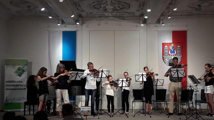 Ein Kammermusikabend der Musikschule Münnerstadt fand innerhalb der  Kulturreihe Saale-Musicum statt. Foto: Hartmut Hessel