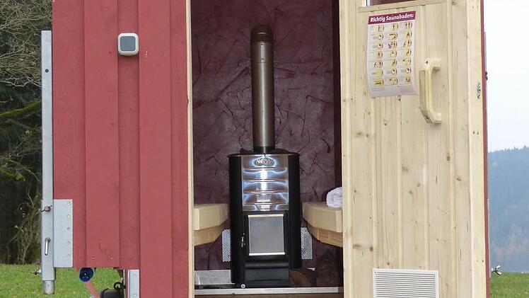 Sauna to go - alles drin, alles dran. Foto: Stephan Tiroch