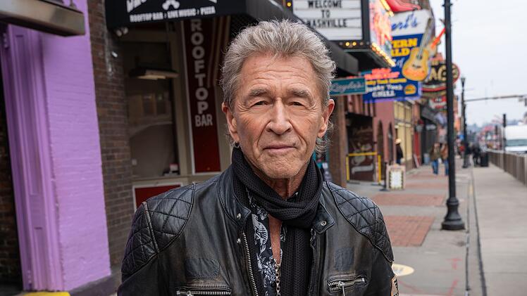 F&uuml;r die neue ZDF-Sendung "Song Trip" lie&szlig; sich Peter Maffay auf ein Experiment ein.