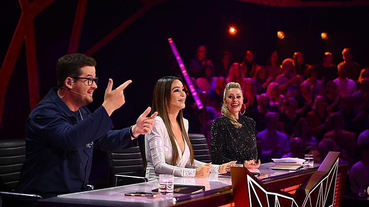 Auch eine Top-Leistung: Chris Tall lag bei vier von f&uuml;nf Finalmasken mit seinen Verd&auml;chtigungen richtig. Verona Pooth und Ruth Moschner lagen daf&uuml;r konsequent daneben.