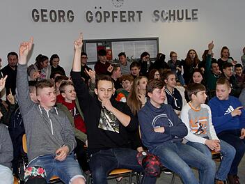 Die Schüler waren bei den Szenen, Entscheidungen oder Lösungsversuchen immer wieder direkt mit eingebunden.Günther Geiling