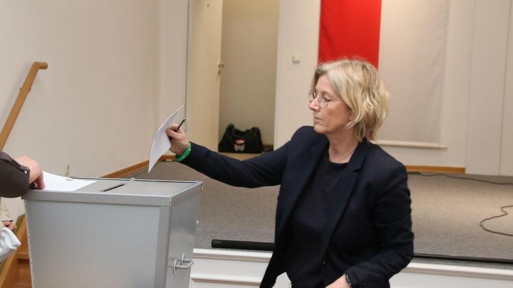 Christine Martin bei der Stimmabgabe.Thomas Malz